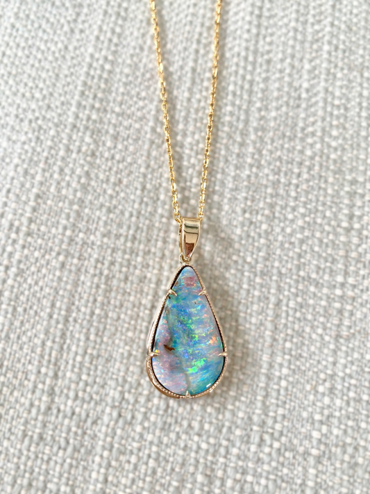 Glisten Opal Pendant
