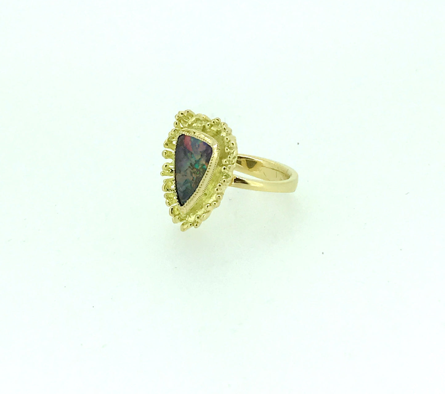 UPDATE: Fancy Fringe Ring Opal and 18ct Gold