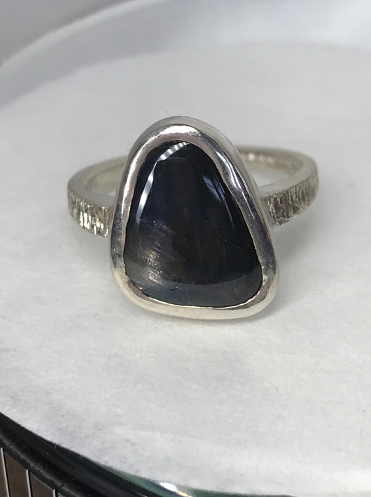 Night Sky Glisten Sapphire Ring